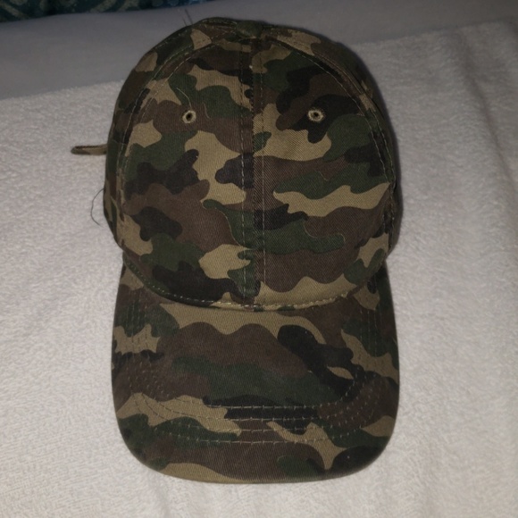 Cotton On Accessories - Cotton on camo hat